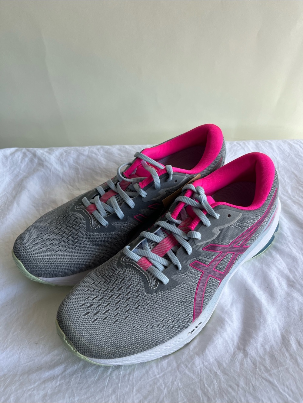 ASICS GT-1000 Flytefoam Running Shoes Lite Truss Ortholite Sz 11 Pink Gray